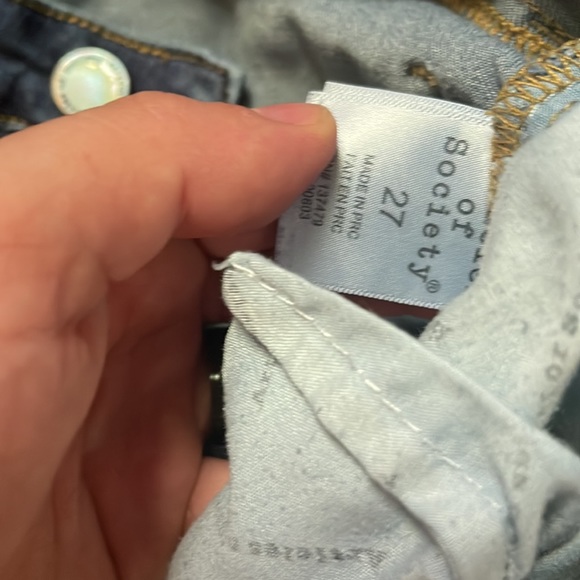 Articles Of Society Distressed Jeans - Picture 4 of 4